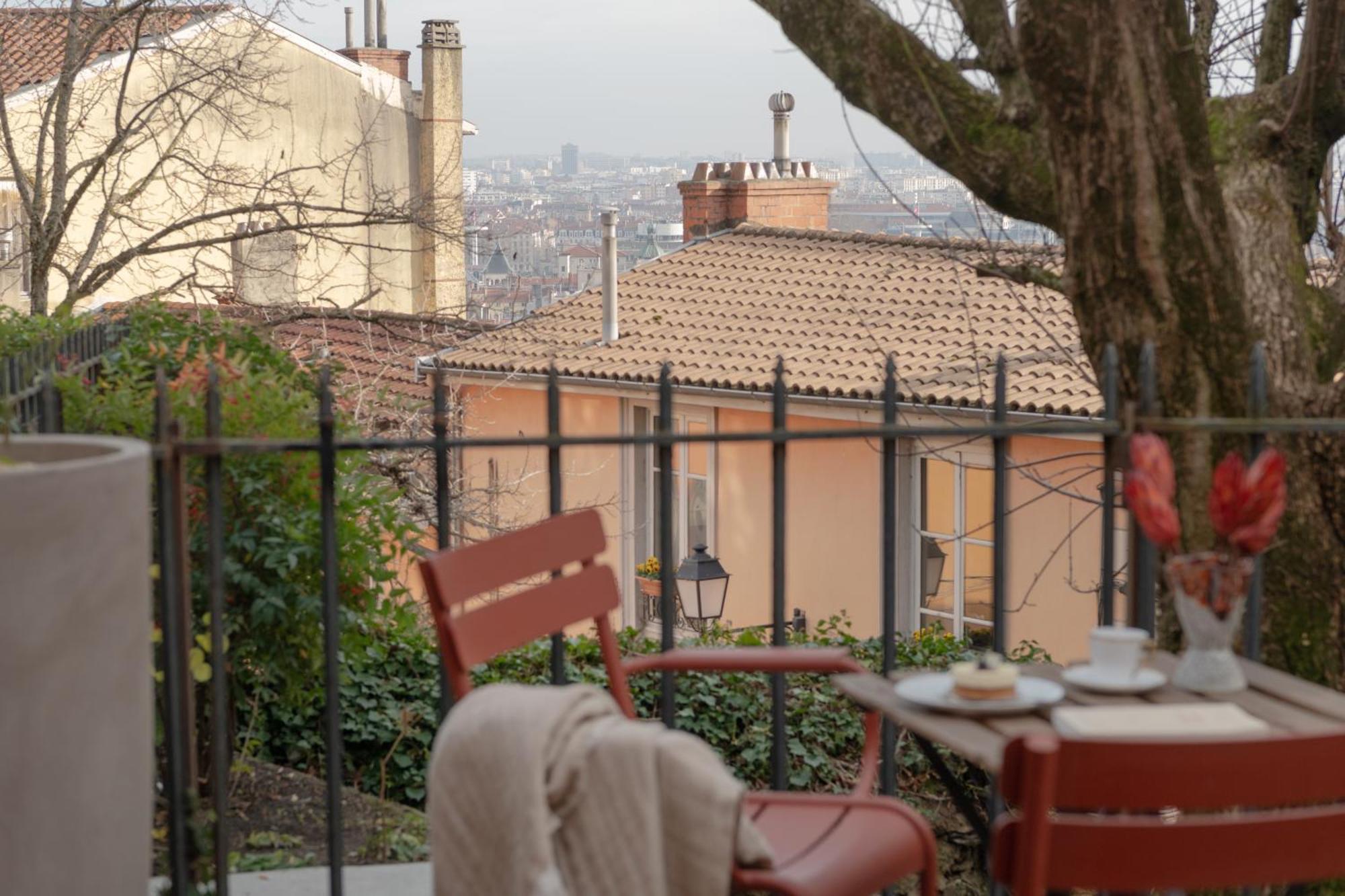 Mihotel Le Gourguillon Lyon Exterior foto